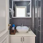 Modern Furnished Historical House Willa Stambuł