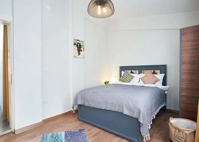 Modern Furnished Historical House Villa *