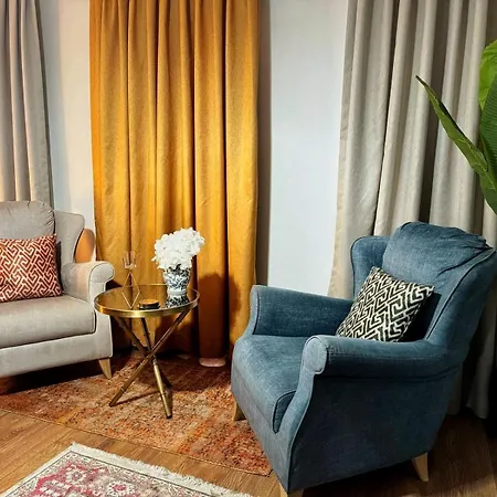 Modern Furnished Historical House Вилла *