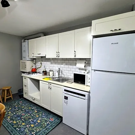 Modern Furnished Historical House * Стамбул